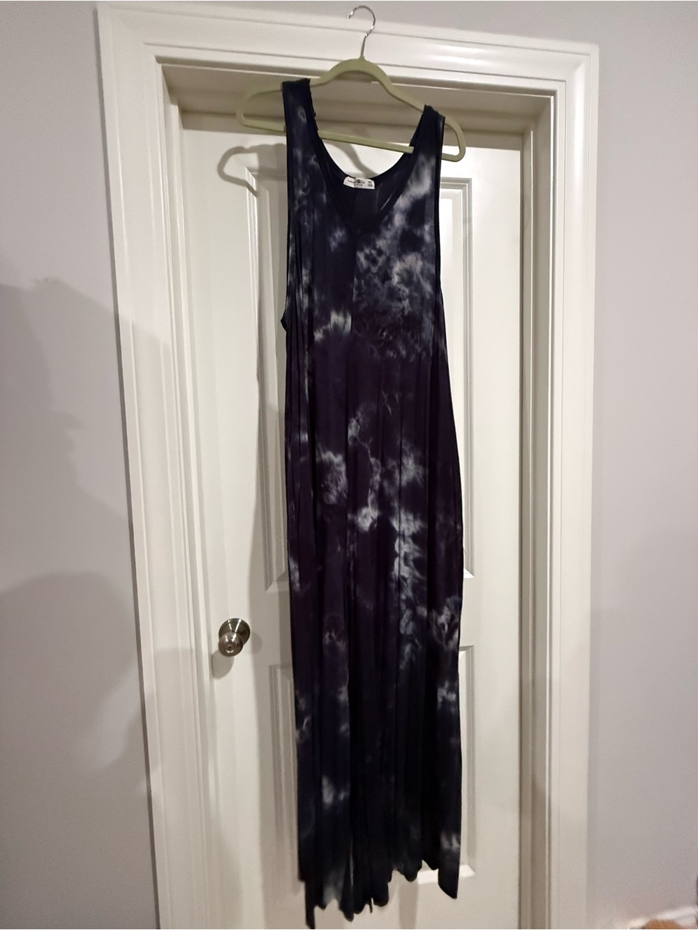 Natural life tie dye jumpsuit
One size